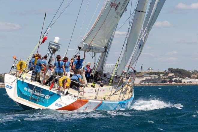 De Lage Landen - Clipper Round the World Yacht Race 2011-12 © Clipper Race/onEdition